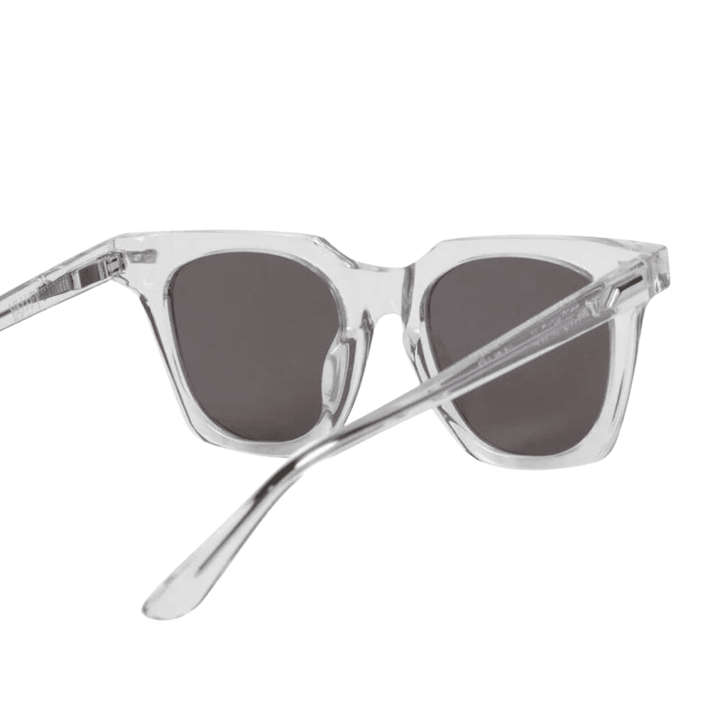 Valley Prisoner II Crystal Silver/Grey Lens