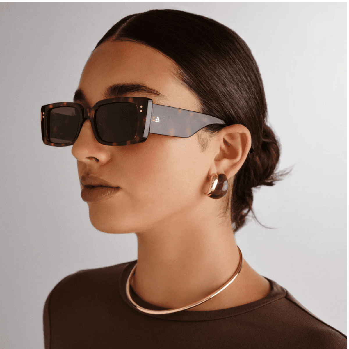 AIRE ORION 2442211 DARK TORT rectangle unisex sunglass culture side model