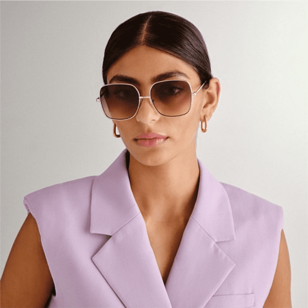 Fiorelli Briana 2447323 Gold Khaki Gradient metal square oversized womens sunglass culture front model