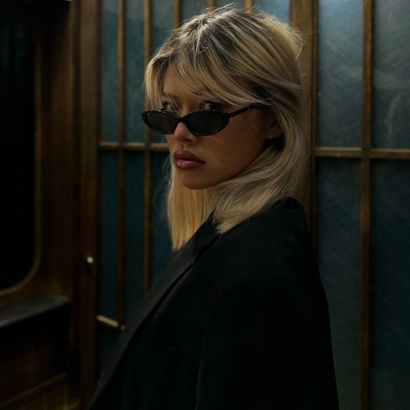 Otra Eyewear Lulu Black/Grey
