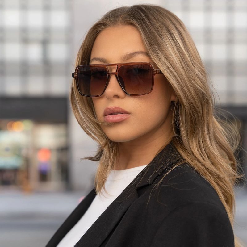 Otra Eyewear Zoya Transparent Maple/Brown Fade