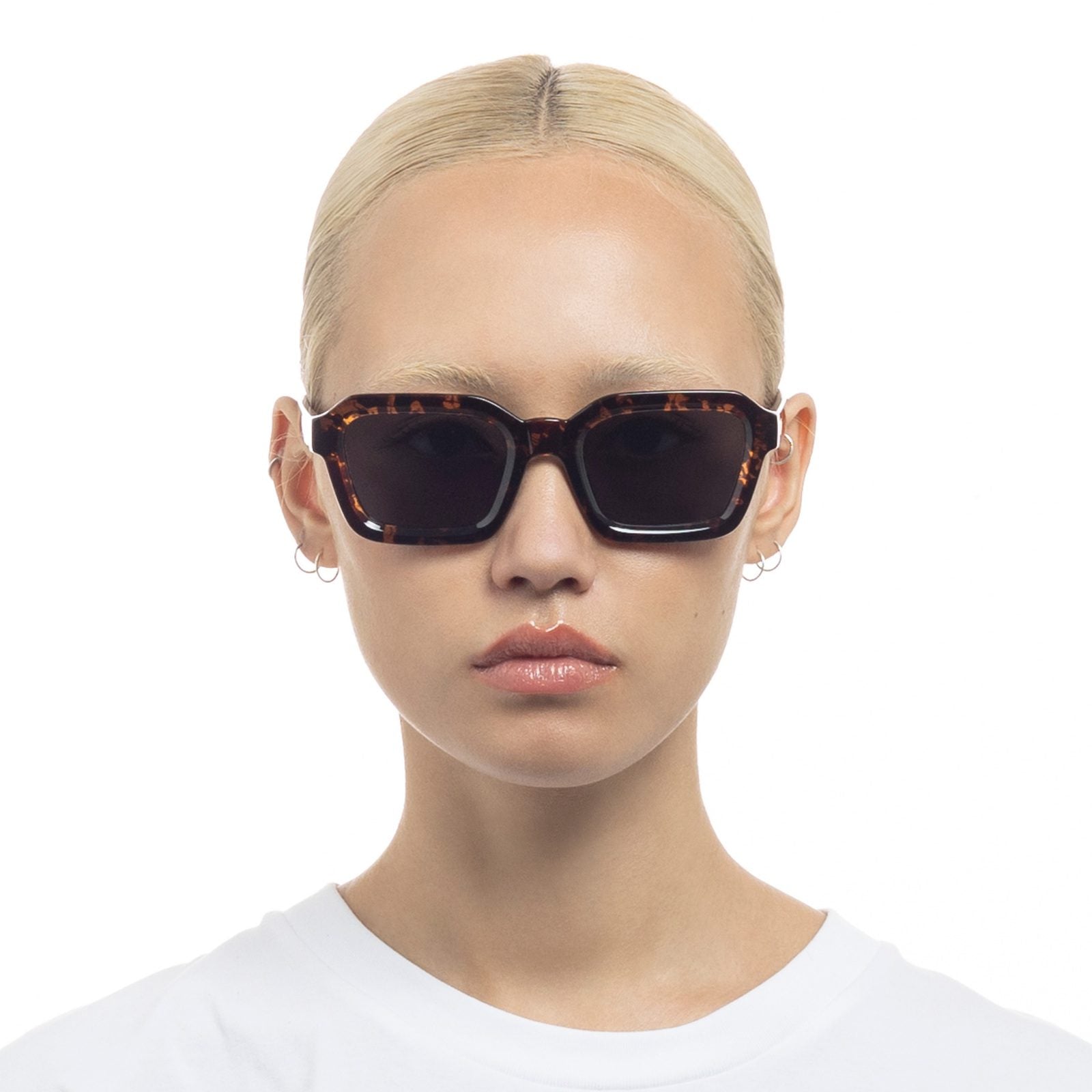 LE SPECS IMPOSSIBLE 2452375 TORTOISE/SMOKE