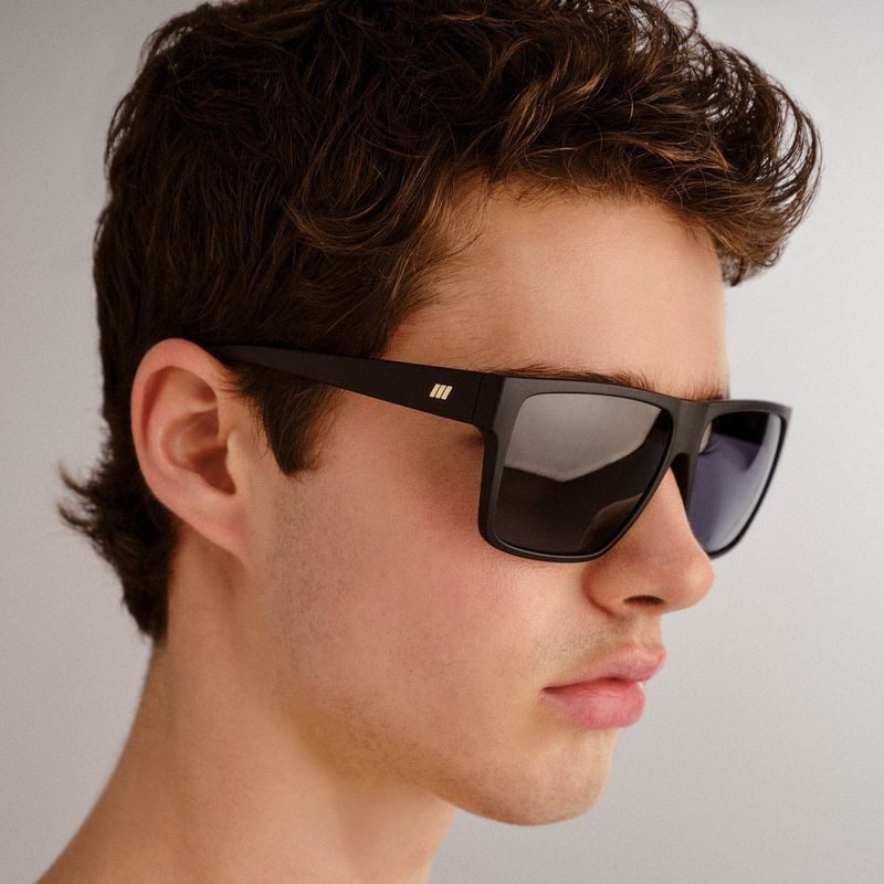 Le Specs Dark Magic 2552123 Black/Smoke Polarised