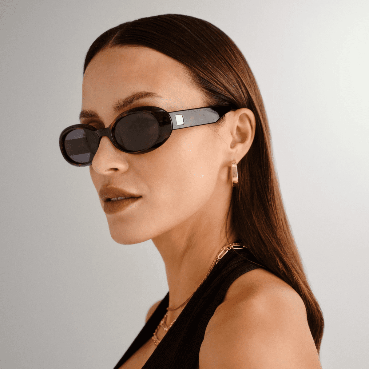 Le Specs Work It! 2452393 Dark Tort Polarised oval unisex sunglass culture model