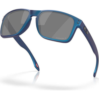 Oakley Holbrook XL OO9417 47 Matte Cyan and Blue Colorshift/Prizm Black Polarised