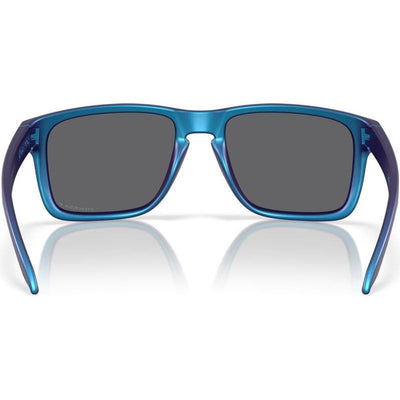 Oakley Holbrook XL OO9417 47 Matte Cyan and Blue Colorshift/Prizm Black Polarised
