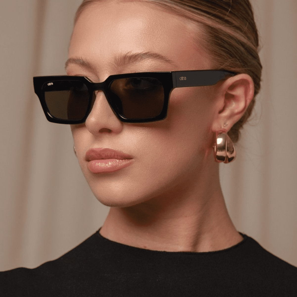 Otra Roco black slim square womens sunglass culture side model