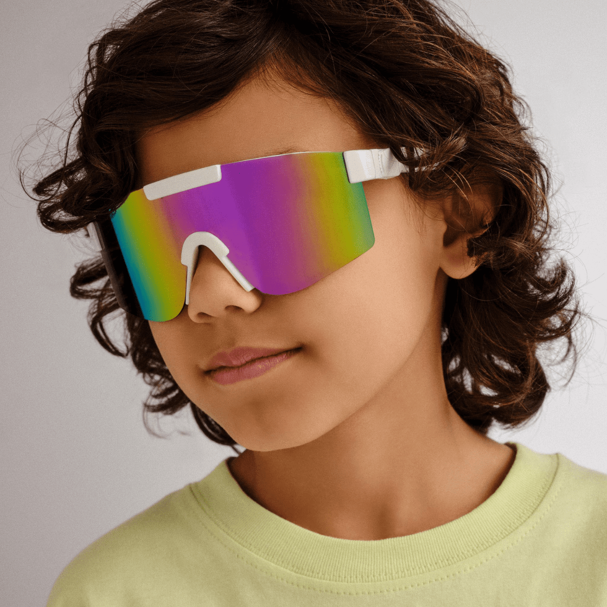 SOLARIZED TURBO SHIELD 2431119 WHITE mirror kids wrap unisex sunglass culture model side