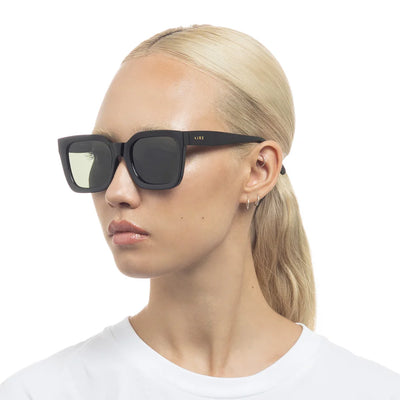 AIRE ABSTRACTION 2442254 BLACK POLARISED
