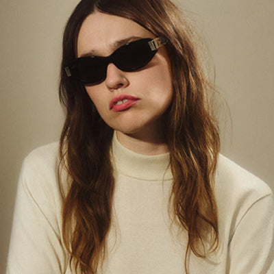versace female model greca sunglass